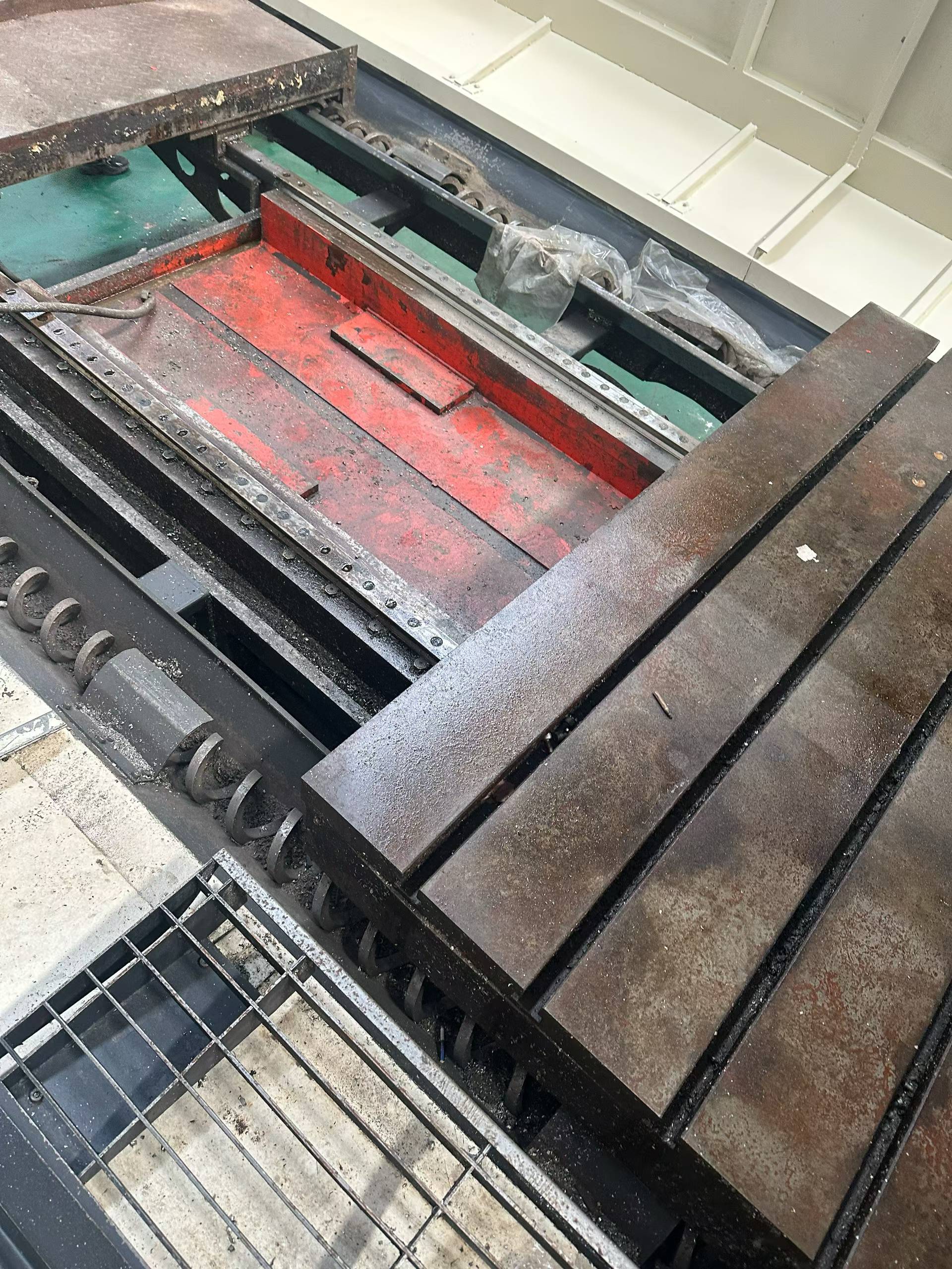 Used 3020 Gantry Milling Machine with FANUC Control photo 4
