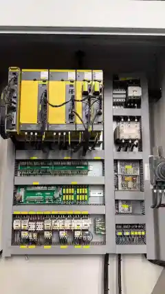 Used Daqiao Precision VL-1685 Machining Center with Fanuc MF photo 7