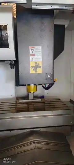 Used Vertical Machining Center with Fanuc Plus System, Travel 800 x 550 x 550 photo 4