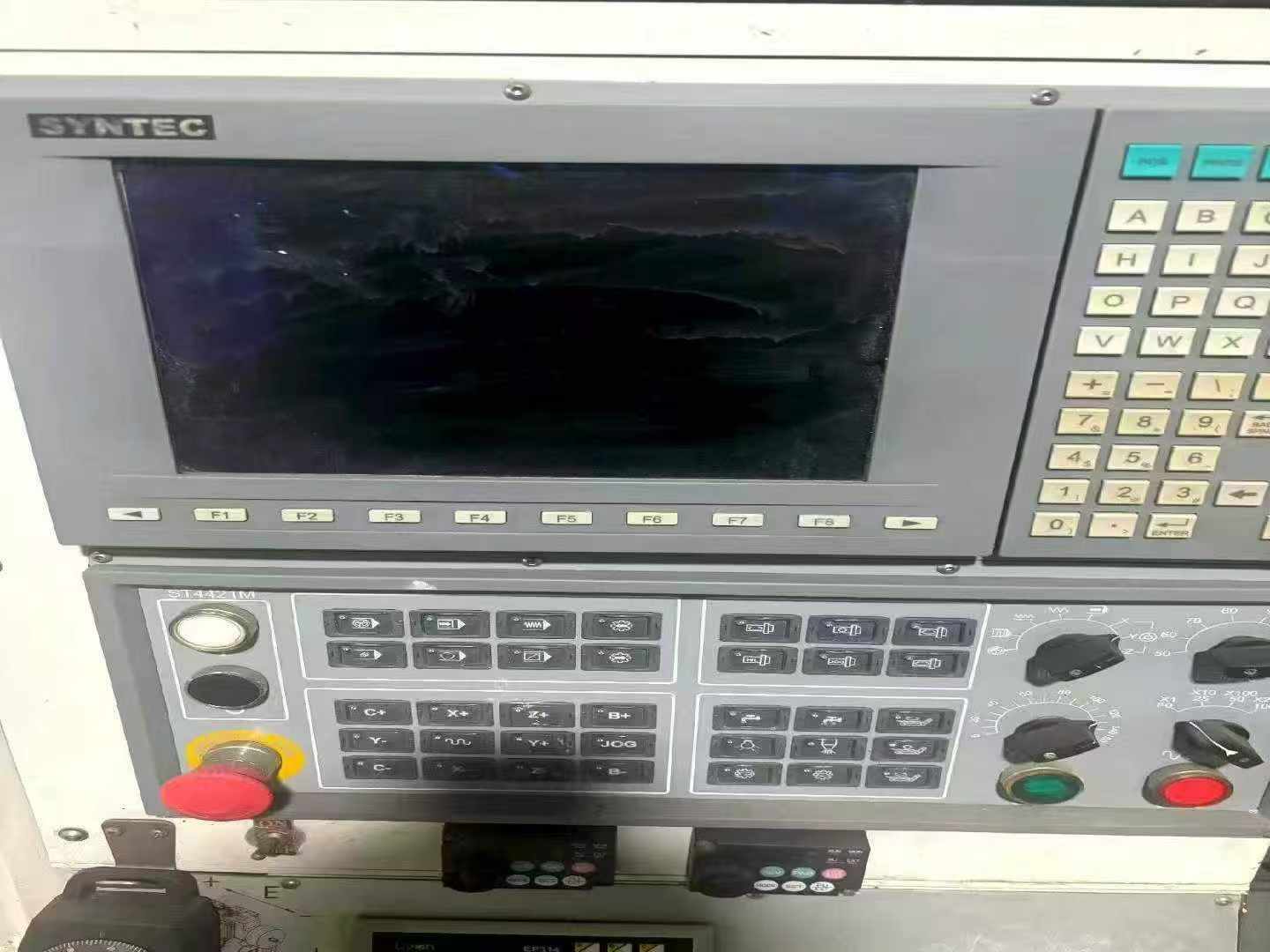 Taiwan Yuanshan FC-200 CNC Tool Grinder photo 2