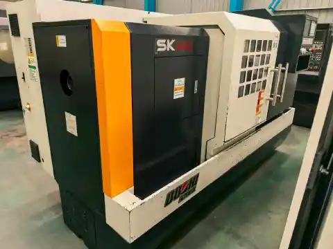 Torno CNC Baoji 66 usado con husillo servo, dos unidades disponibles