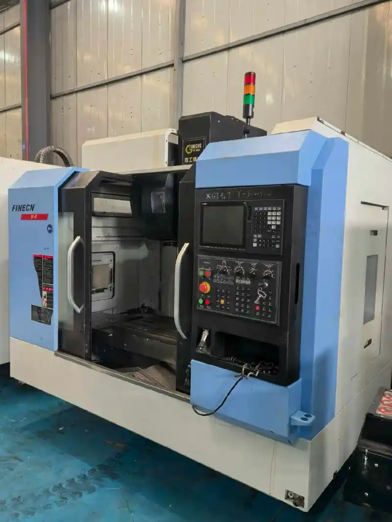 2021 Used 850 Machining Center with Mitsubishi M 80 Control, 24 ATC, 10000 rpm photo 1