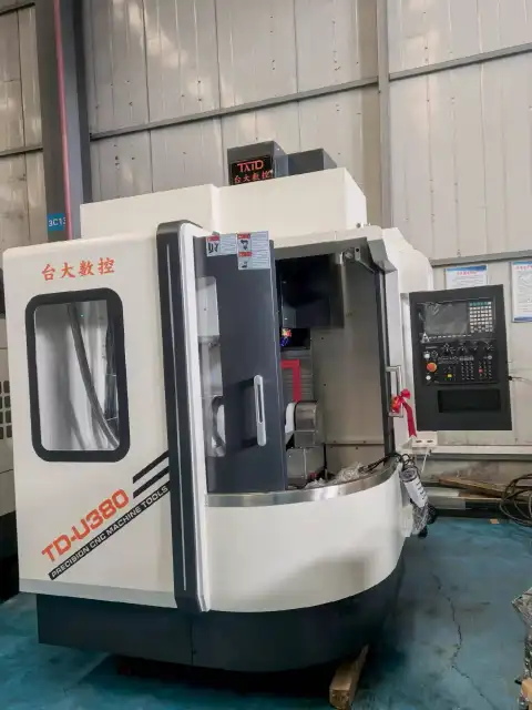 Used TD-U 380 5-Axis Machining Center with SYNTEC
