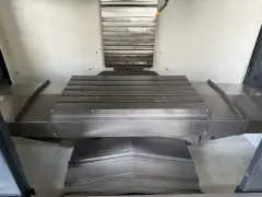 Used 855 Machining Center with Mitsubishi M 80 Control photo 6