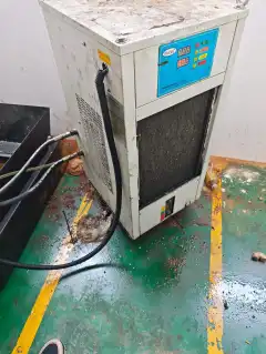 Used Huaqun 855 Machining Center with FANUC photo 7