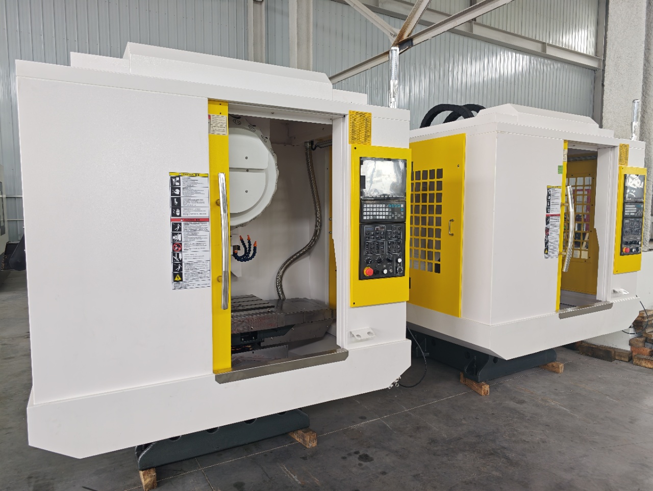 New T 700 Drilling and Tapping Machine for Sale photo 2