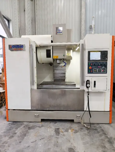 مركز تصنيع هوداو 850 مستعمل مع نظام تحكم FANUC