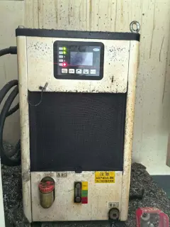 Used Yalishi 1380 Vertical Machining Center with Mitsubishi M 80 photo 5