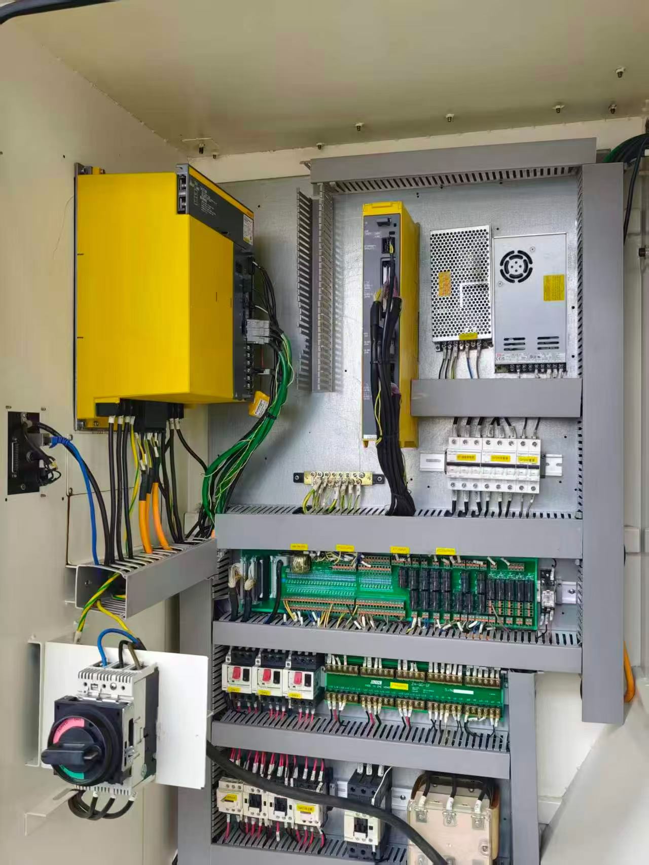 5 Units JiFINE VH 85 Machining Center with FANUC MF Plus photo 8