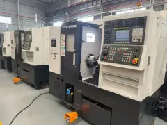 Used Hyundai WIA E 200 C CNC Lathe photo 2