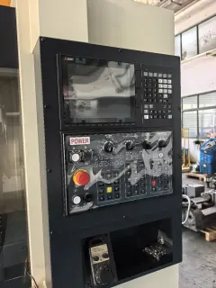 Used Jiangsu Hengyu VMC 855 Vertical Machining Center with Mitsubishi M 80 photo 3