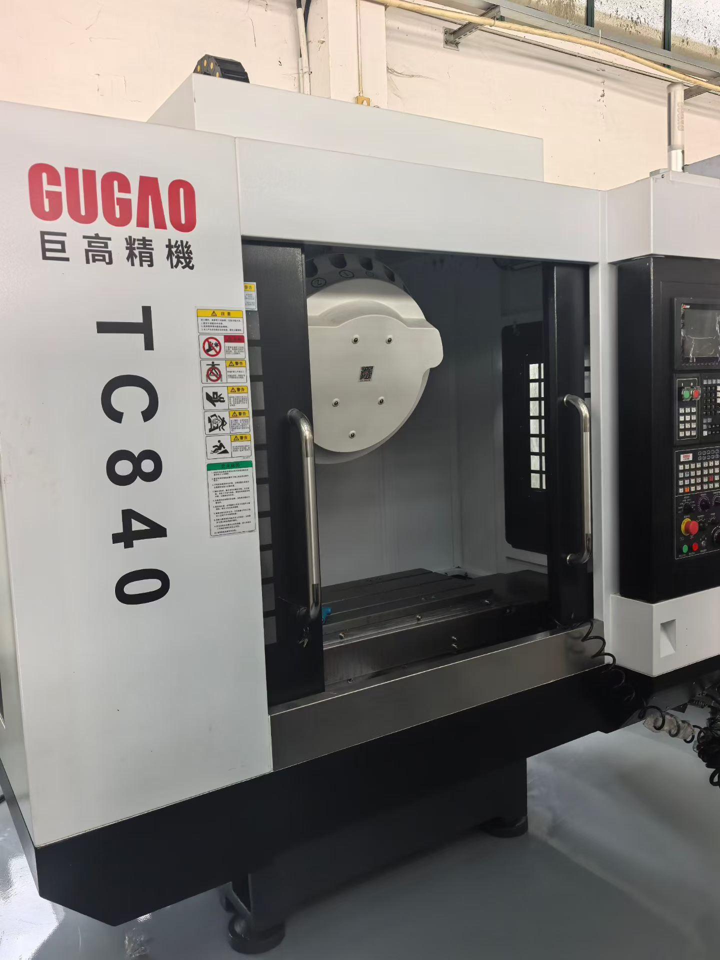 Used Jugao TC 840 Drilling and Tapping Center with Mitsubishi M 80 Control photo 3