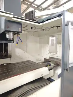 Used She Hong 1380 CNC Milling Machine with Fanuc MD Control photo 5