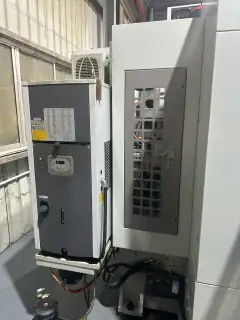 Used Taiwan Chang Zhun E-750 A Machining Center with Fanuc MF photo 3