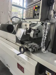 Used Toyota GE 4 P-50 Cylindrical Grinding Machine photo 6