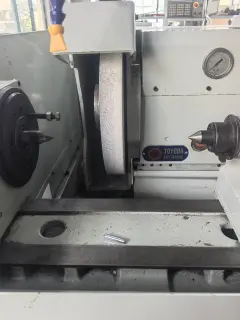 Used Toyota GE 4 P-50 Cylindrical Grinding Machine photo 7