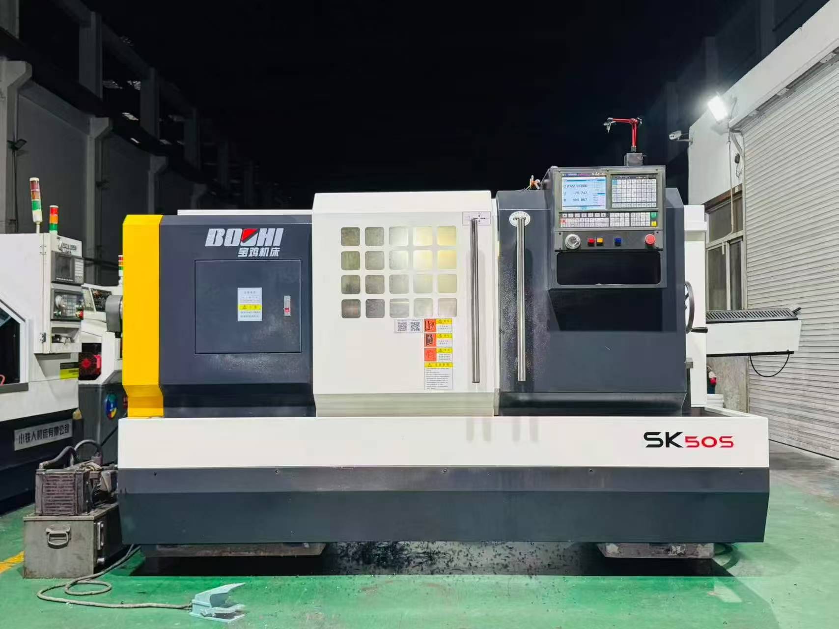 Baoji SK 50 P-1000 CNC Lathe with Hydraulic Chuck photo 1