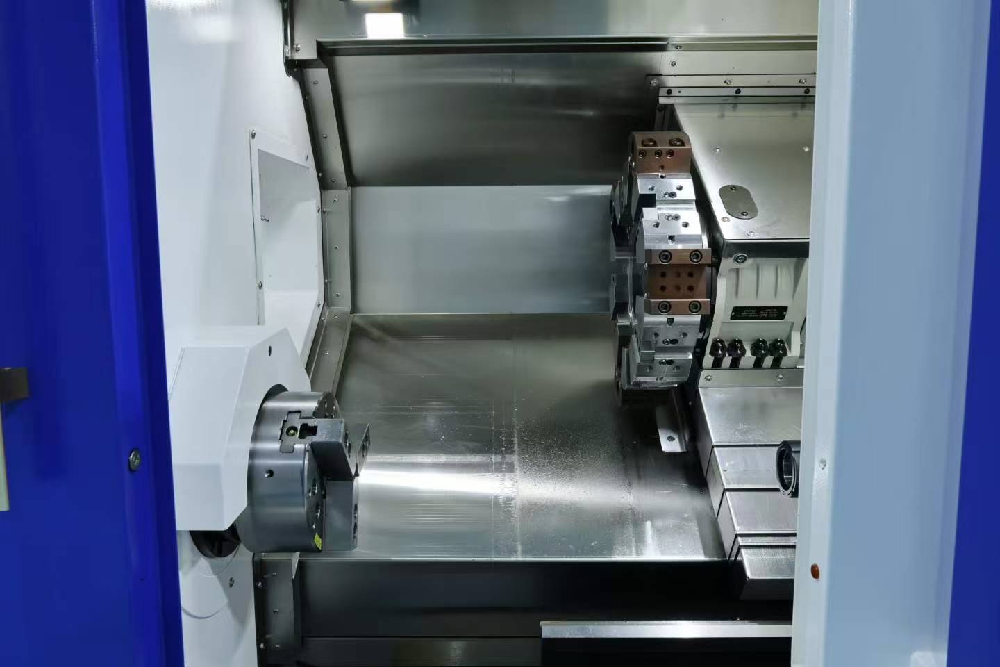 Gredon GD-205 L Turret-Type CNC Lathe photo 4