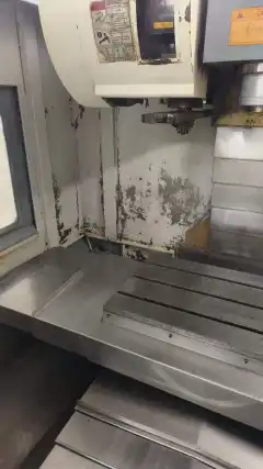 Used Nanjing Best 650 Vertical Machining Center with FANUC MD photo 4