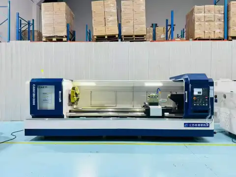 ขายเครื่องกลึง CNC ใหม่