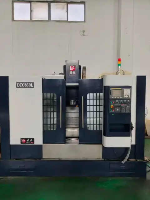 Máy trung tâm gia công đứng Dingtai 850 đã qua sử dụng