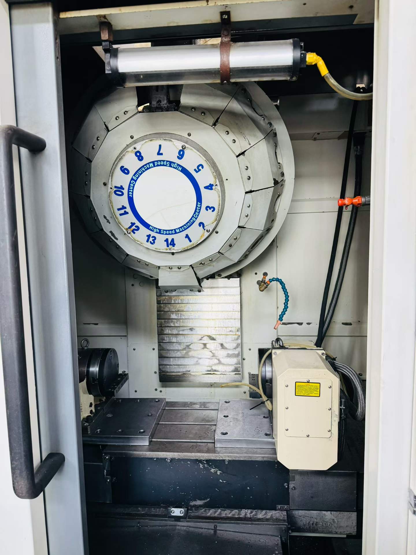 Used EUGINTEC UT-380 Drilling and Tapping Center with Mitsubishi M 70 and 4 th Axis photo 3