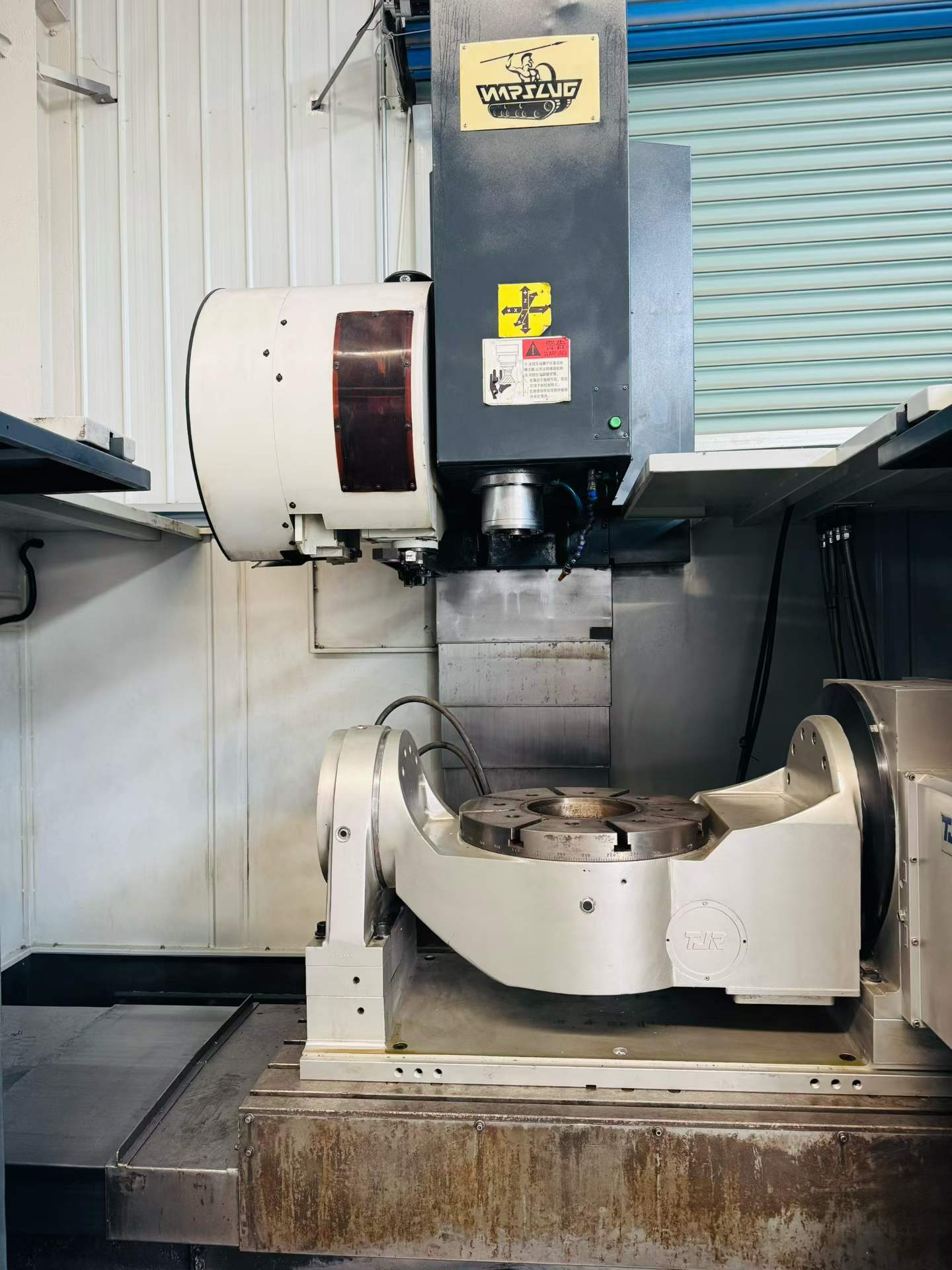 Used Gongtie 1370 5-Axis Vertical Machining Center with Fanuc MF Control photo 3