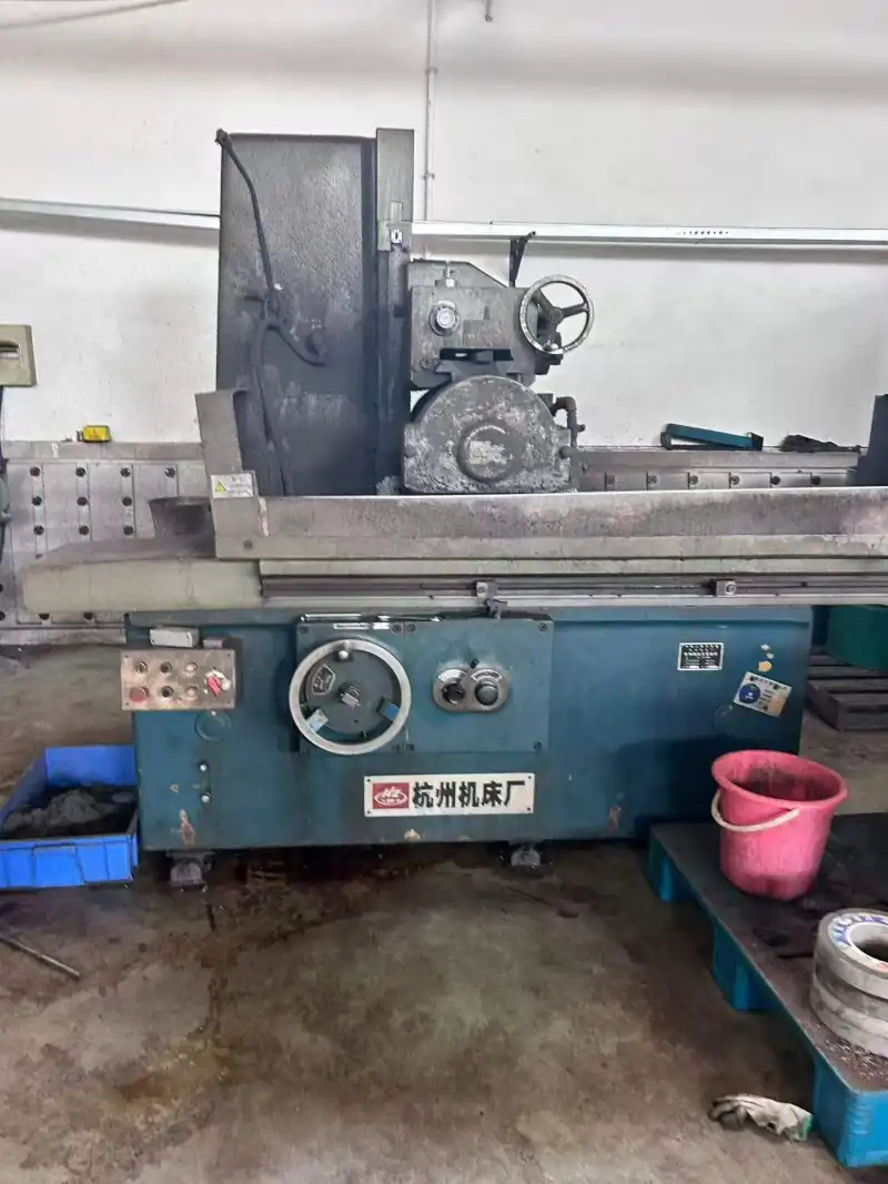 Used Hangzhou 7140 Surface Grinding Machine photo 1
