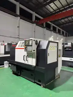 Used Heavy Duty CNC Lathe 6140 x 750 photo 9
