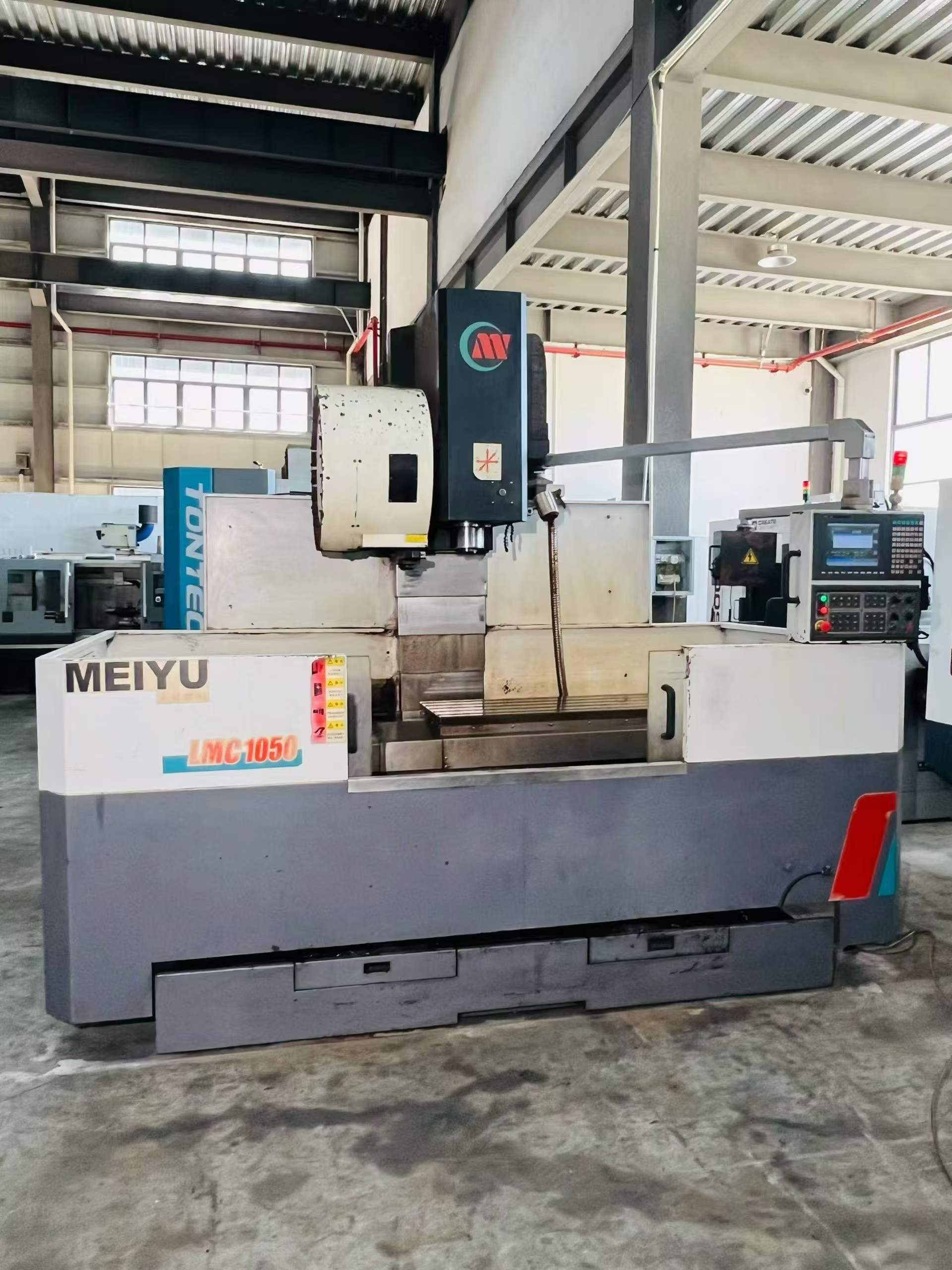 Used Meiyu 1050 Vertical Machining Center photo 1