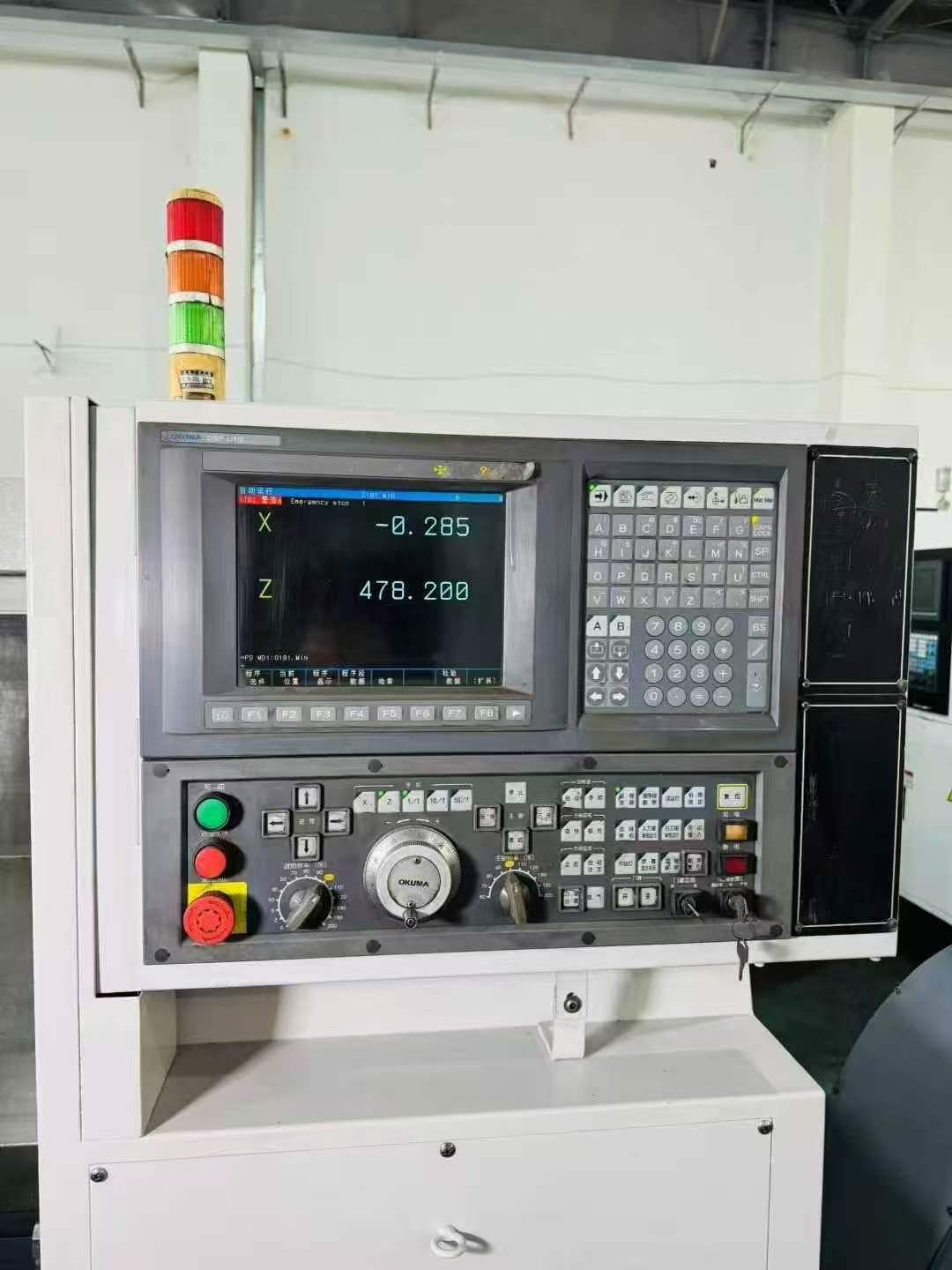 Used Okuma L-270 E Slant-Bed CNC Lathe photo 3