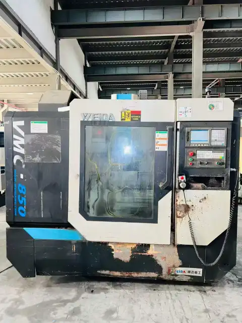 เครื่องแมชชีนนิ่งเซ็นเตอร์แนวตั้ง Shandong Weida 850 มือสอง