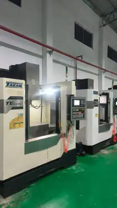 Used Taiwan Daikin 850 CNC Milling Machine with Mitsubishi M 70 photo 7