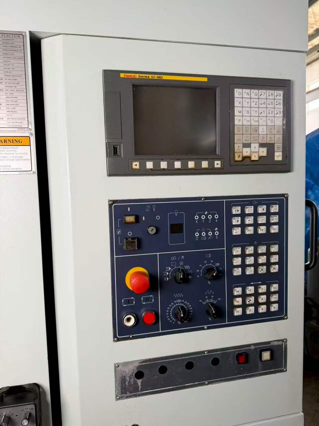 Used Taiwan Kaibo 960 Vertical Machining Center with Fanuc photo 3