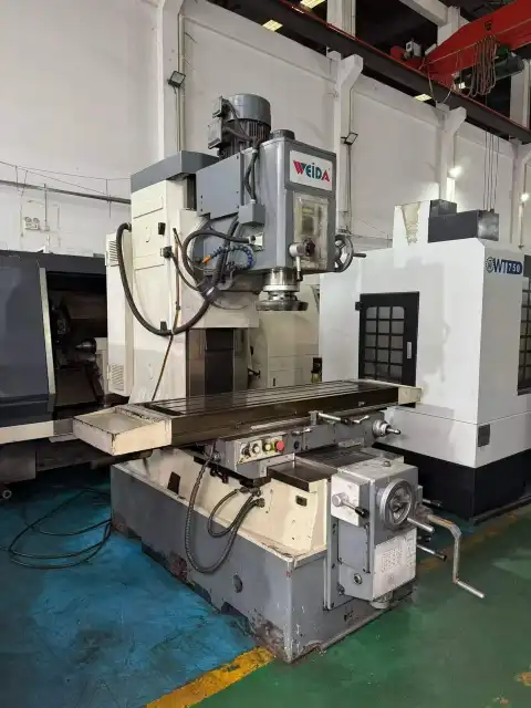 Used Weida Heavy Industry XA 7140 Heavy-Duty Vertical Milling Machine