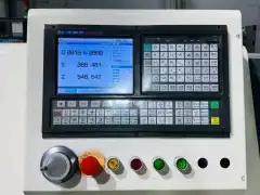 Used Yunnan CY-K 410 n/1000 CNC Lathe photo 3