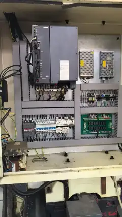 Yixing ZG-540 Drilling and Tapping Center with Mitsubishi M 70 photo 3