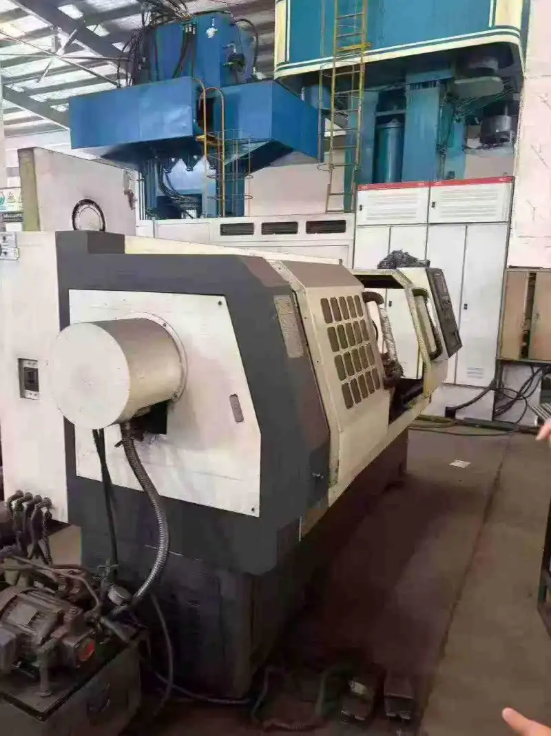Used 6150 CNC Lathe with Hydraulic Chuck photo 1