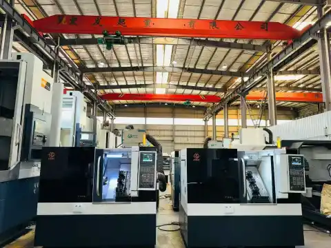 เครื่องกลึง CNC Zhengborui T 36 L แบบแก๊งทูลลิ่ง รางนำเชิงเส้น ความเร็วสูง มือสอง 4 เครื่อง
