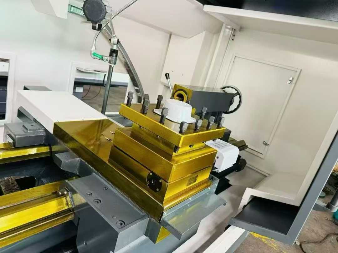 Brand New Wanma CK 630/1500 CNC Lathe with GSK 980 TC 3 – Sold at Used Price photo 3