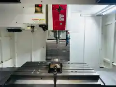 Nearly New Taiqun T-V 1165 Machining Center with Mitsubishi M 80 Control photo 2