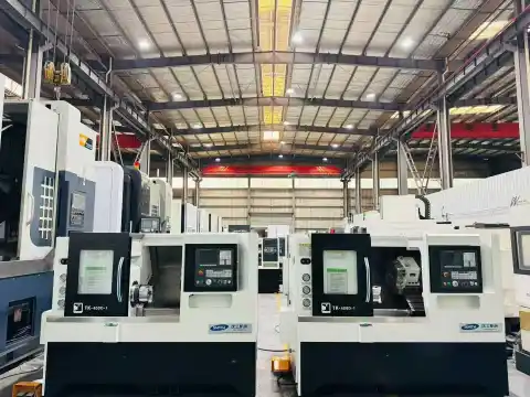 เครื่องกลึง CNC TK-400 D สภาพใหม่ ไม่เคยใช้งาน พร้อมระบบควบคุม GSK 980 TC 3 – มี 2 เครื่อง