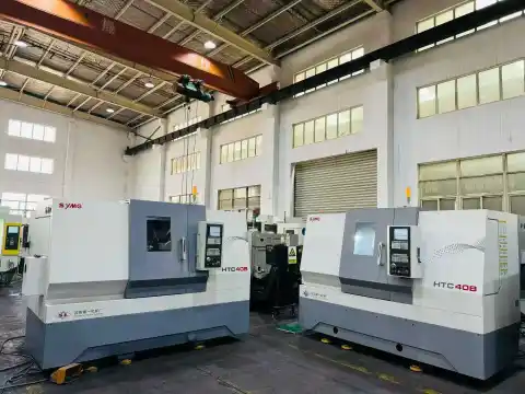 เครื่องกลึง CNC ชนิดป้อมมีด ฐานเอียง งานหนัก Shenyang Machine Tool HTC 40 B (จำนวน 2 เครื่อง)