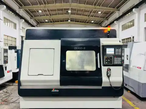 เครื่องกลึง CNC แบบ Turn-Mill 46 มือสอง พร้อม GSK 988
