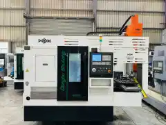 Used Dongbu Dasen C 320 K Gang-Type CNC Lathe with Gantry Robot – 2 Units, 95% New photo 2