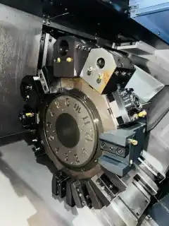 Used Doosan PUMA 2450 M Turn-Mill CNC Lathe with Fanuc TFplus photo 3
