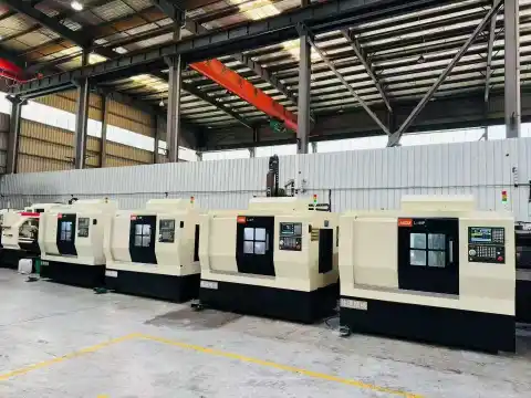 ขายเครื่องกลึงกัดซีเอ็นซีมือสอง Guangdong Jiasu L-40 P(46) 4+4 Type 46