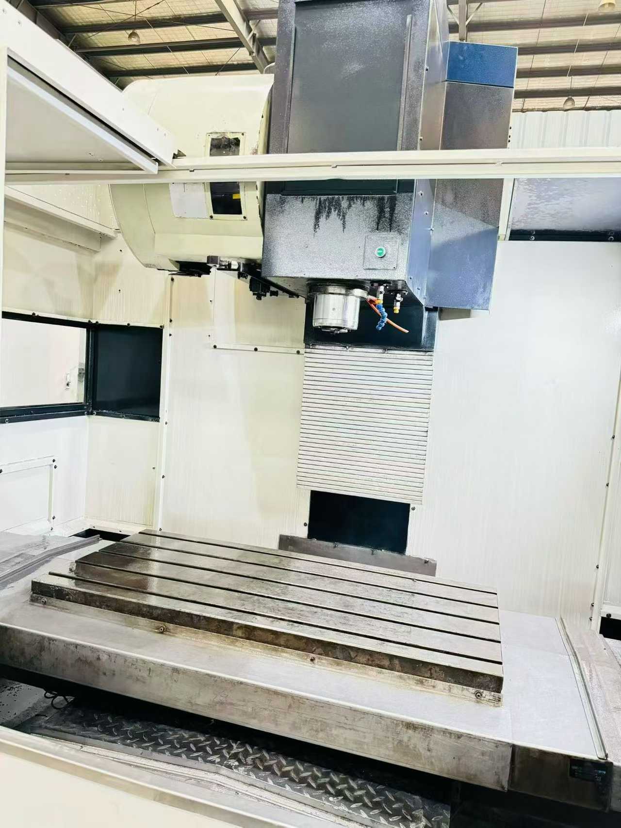Used Jingyuan 850 Vertical Machining Center with FANUC 0i-MF Plus photo 3
