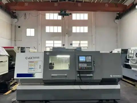 เครื่องกลึง CNC Shenyang CAK 50135 มือสอง สภาพใหม่ 95% ระบบควบคุม GSK 980TDi