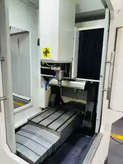 Used Yashu 540 Drilling and Tapping Center photo 4